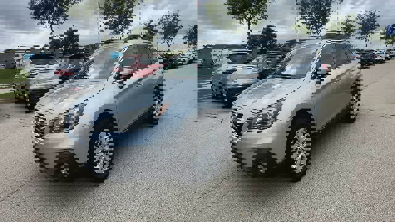 Used 2019 Subaru Outback 2.5i Premium image 4