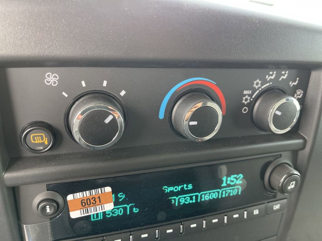 New 2025 Chevrolet Express 2500 w/ Driver Convenience Package image 13