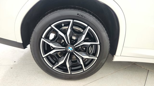 Used 2025 BMW X4 xDrive30i AWD/4WD image 86