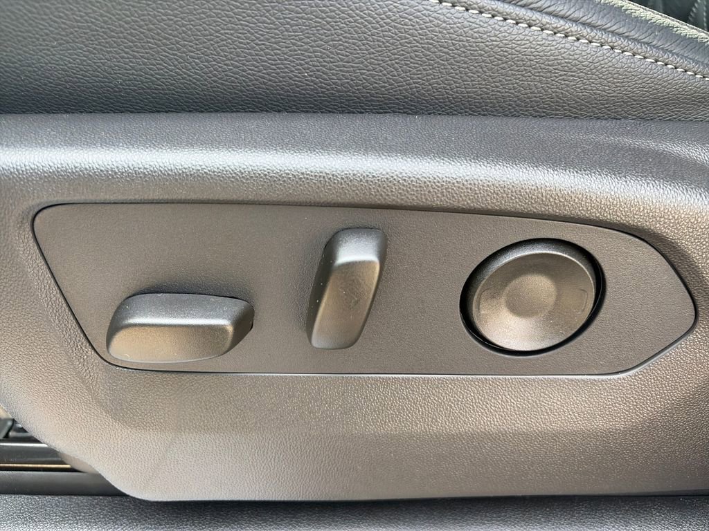 New 2026 Chevrolet Silverado 2500 LT w/ Trail Boss Package image 15