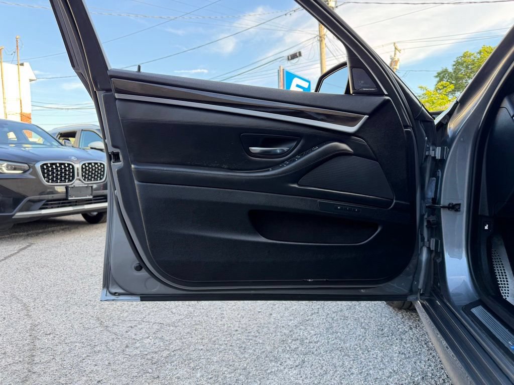 Used 2015 BMW 528i xDrive Sedan AWD/4WD image 17