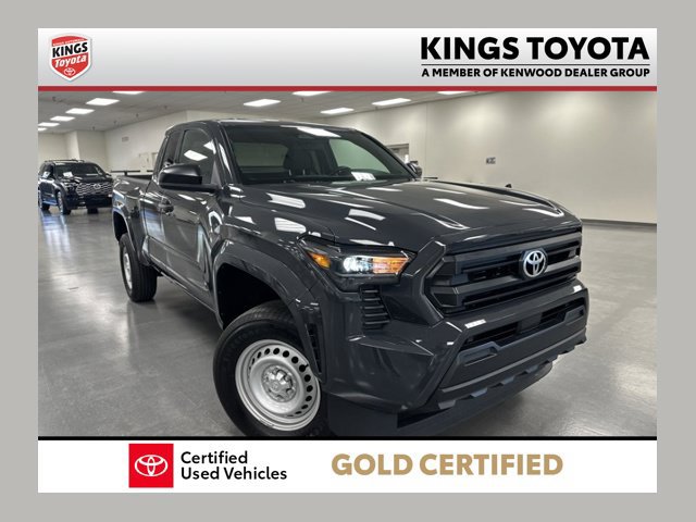 Used 2025 Toyota Tacoma SR AWD/4WD image 1