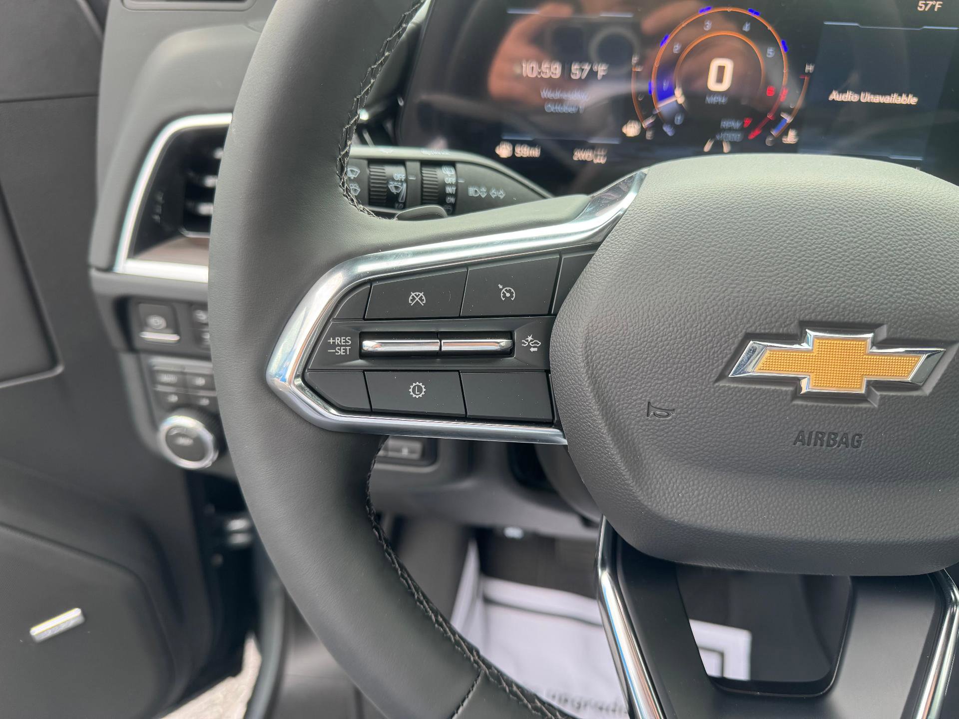 New 2026 Chevrolet Suburban LT w/ Comfort Package AWD/4WD image 28