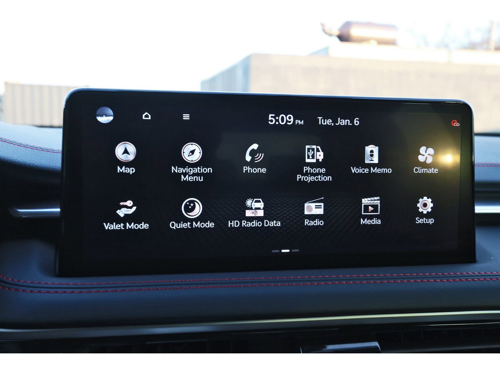 Used 2025 Genesis G70 3.3T Advanced w/ Sport Prestige Package image 24