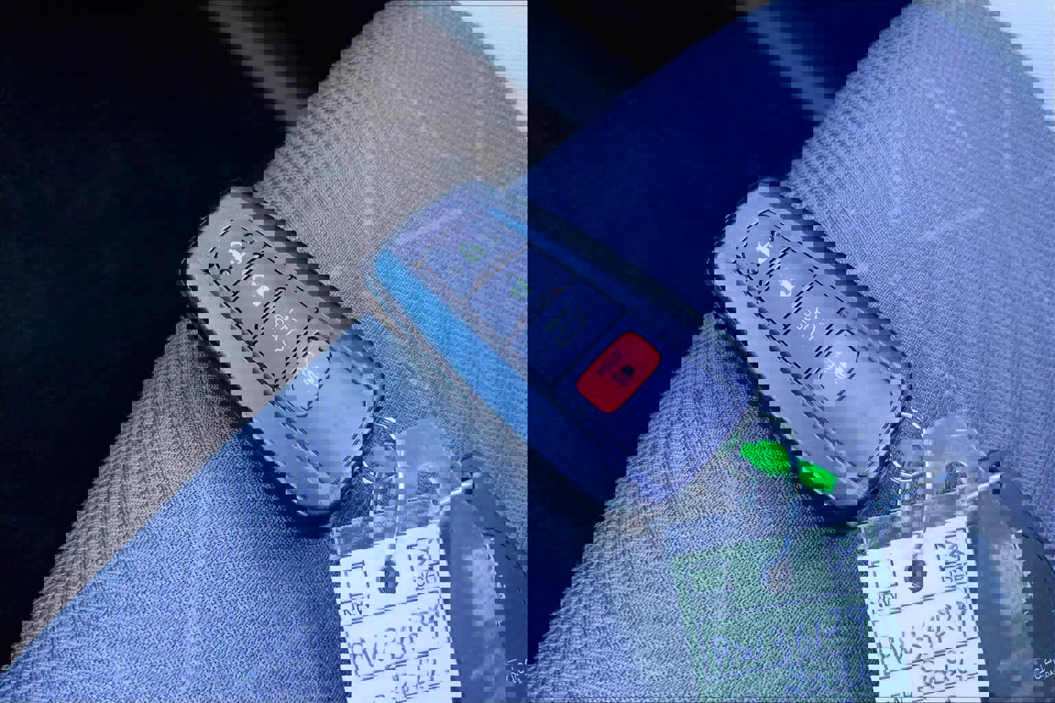 Used 2024 Toyota RAV4 XLE w/ Convenience Package image 15