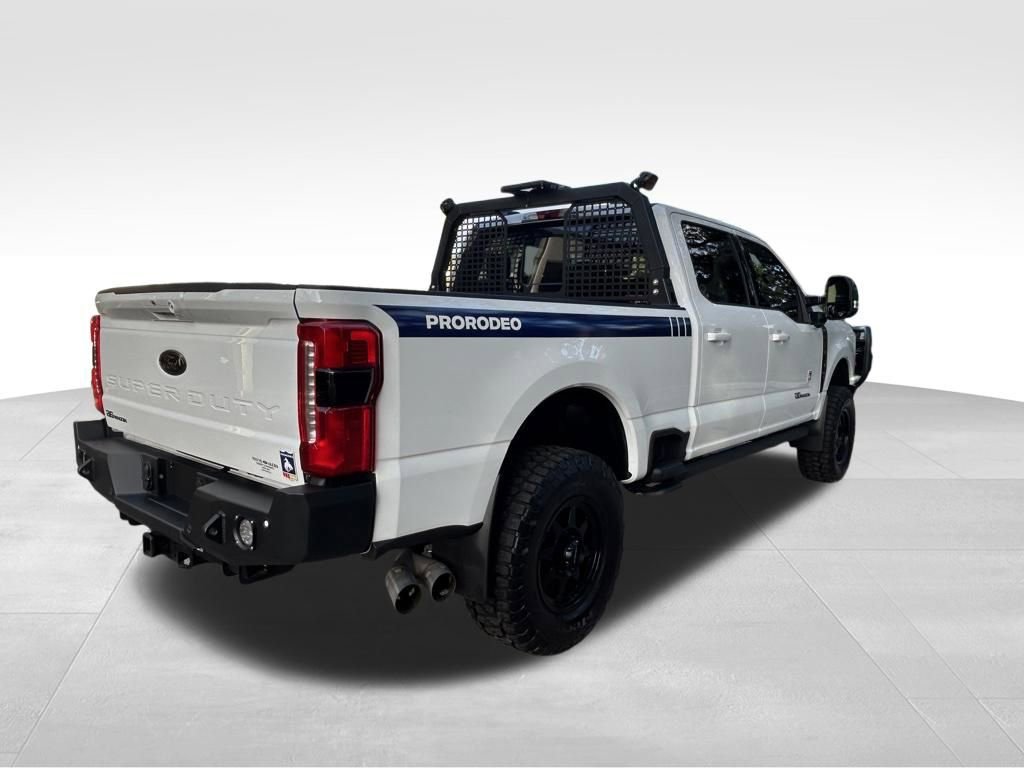 Used 2025 Ford F250 Lariat w/ Lariat Ultimate Package image 4