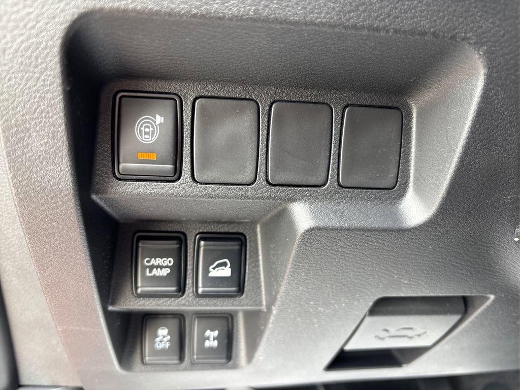 Certified 2025 Nissan Frontier PRO-4X image 34