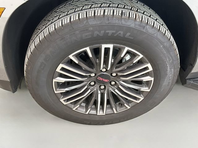 Used 2025 GMC Yukon Elevation w/ Elevation Premium Package image 37