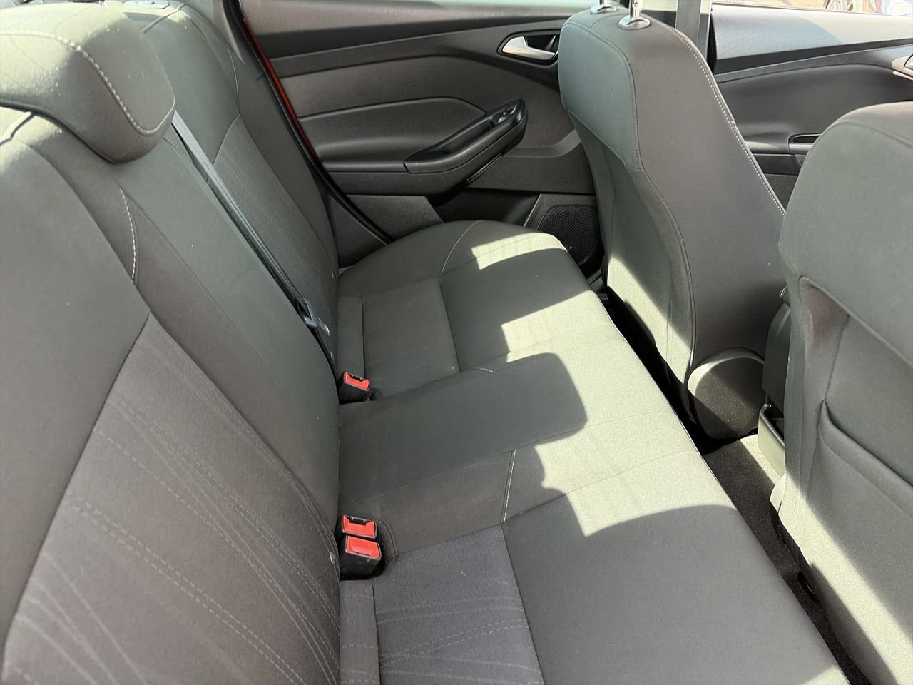 Used 2018 Ford Focus SEL FWD image 12