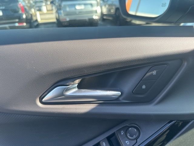 New 2026 Chevrolet Equinox LT image 12