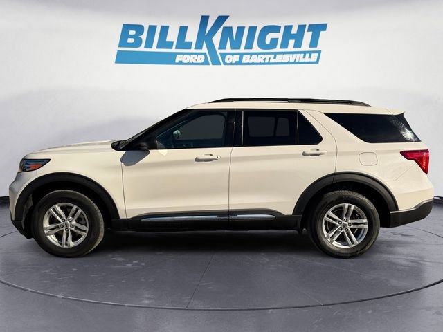 Used 2023 Ford Explorer XLT w/ Equipment Group 202A image 2