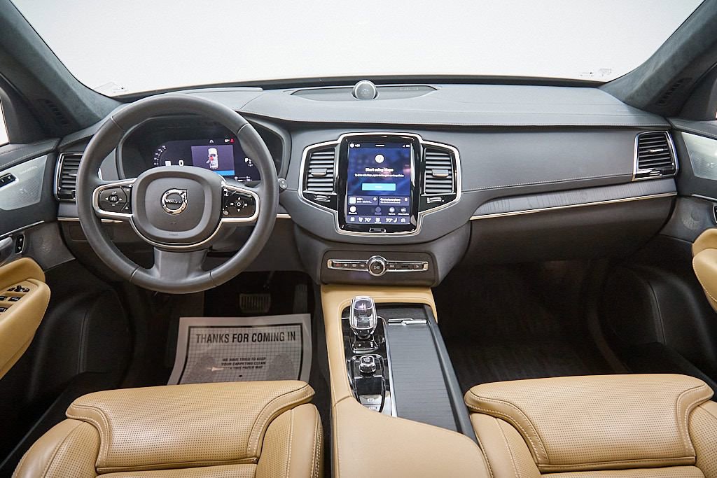 Certified 2023 Volvo XC90 T8 Ultimate w/ Lounge Package image 28