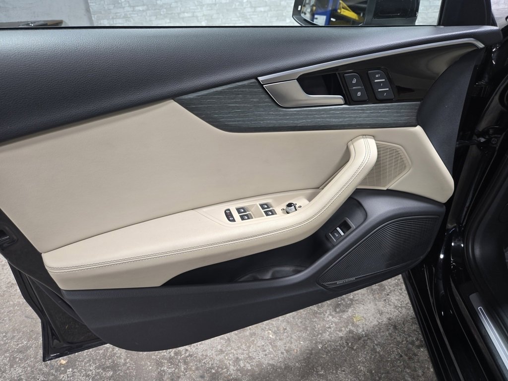 Used 2023 Audi A4 2.0T Premium Plus image 7