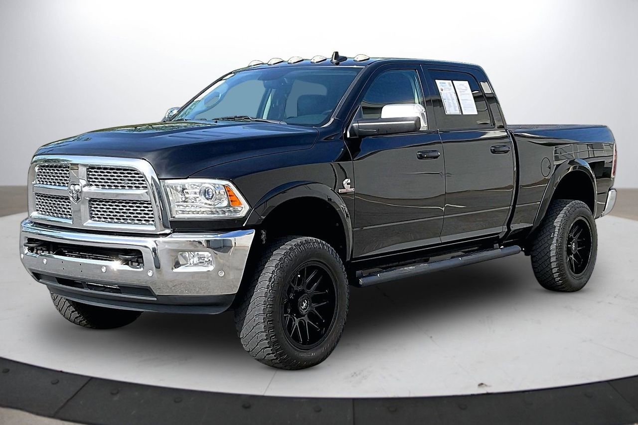 Used 2018 RAM 2500 Laramie w/ Snow Chief Group image 4