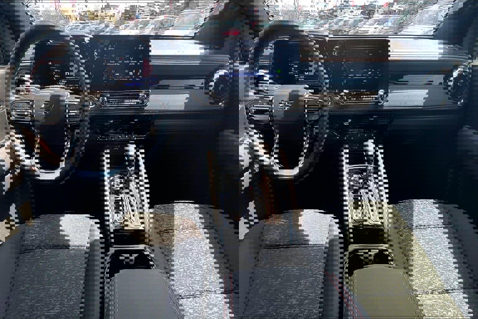 Used 2025 Chevrolet Colorado Z71 image 15