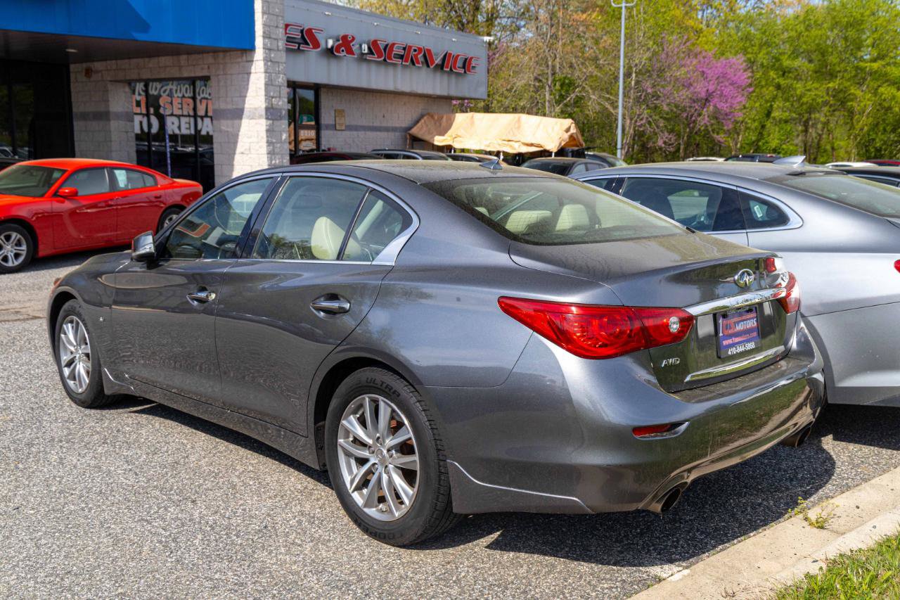 Used 2015 INFINITI Q50 Premium w/ Navigation Package AWD/4WD image 4