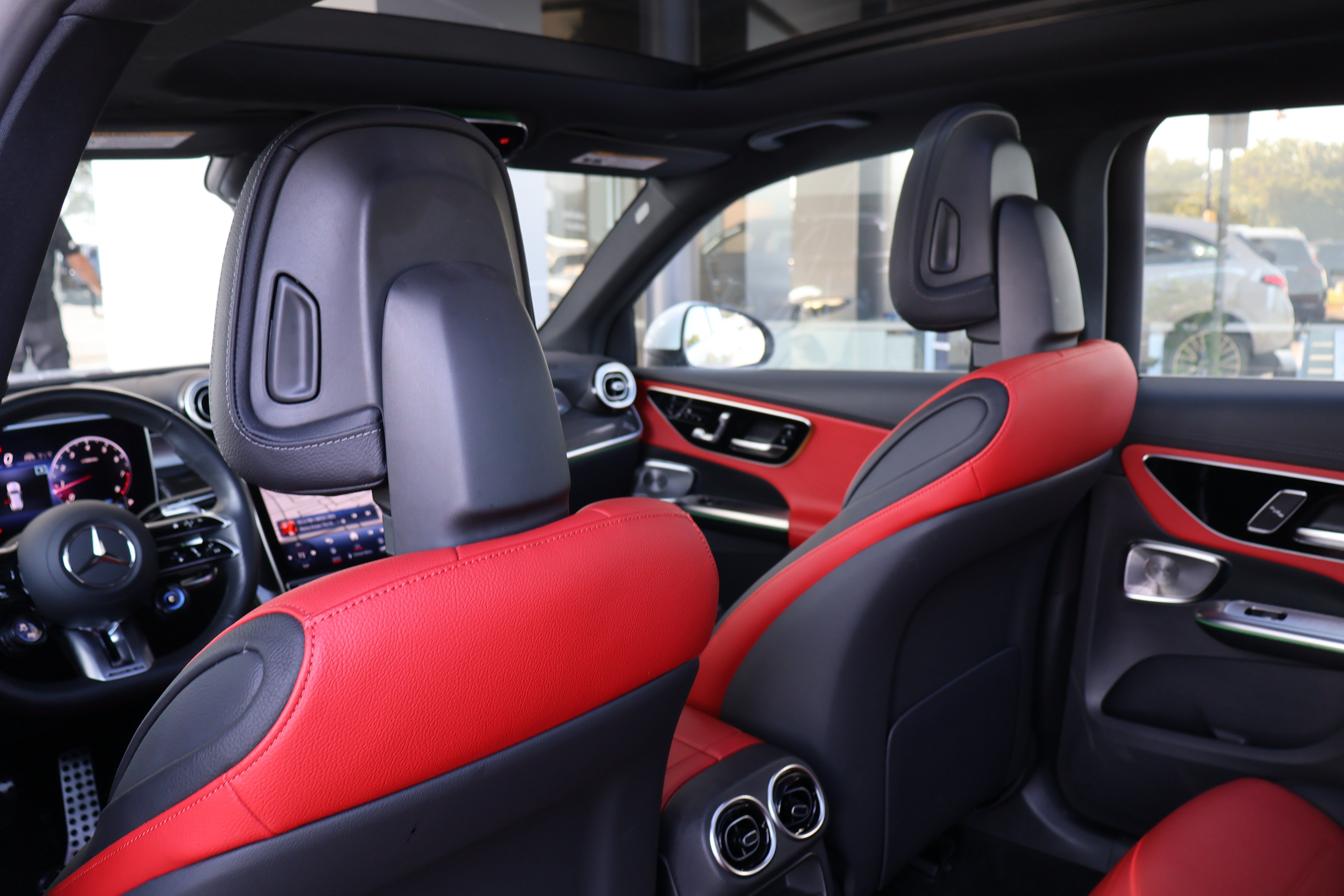 Certified 2024 Mercedes-Benz GLC 43 AMG 4MATIC image 20