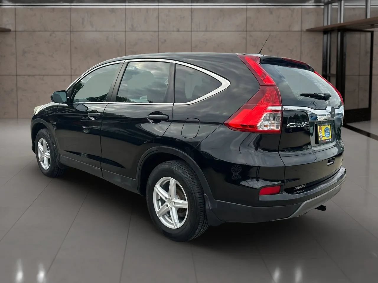 Used 2016 Honda CR-V LX image 11