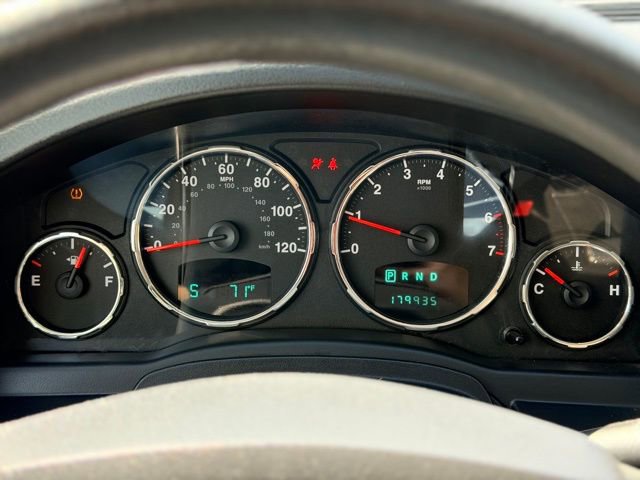 Used 2009 Jeep Liberty Rocky Mountain image 7