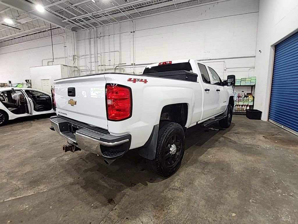 Used 2019 Chevrolet Silverado 2500 W/T AWD/4WD image 4