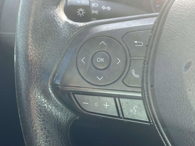 Used 2020 Toyota RAV4 LE FWD image 30