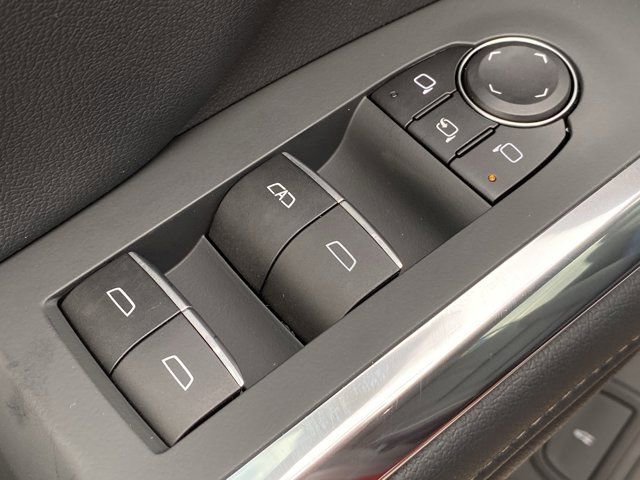 New 2026 Chevrolet Traverse High Country w/ LPO, Floor Liner Package image 22