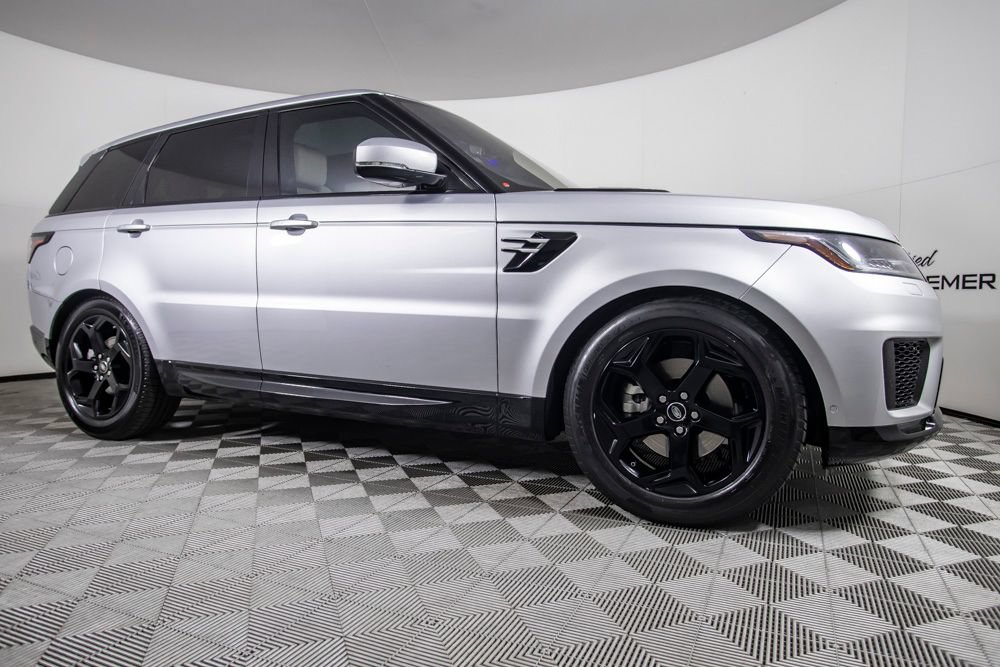 Used 2020 Land Rover Range Rover Sport HSE AWD/4WD image 2