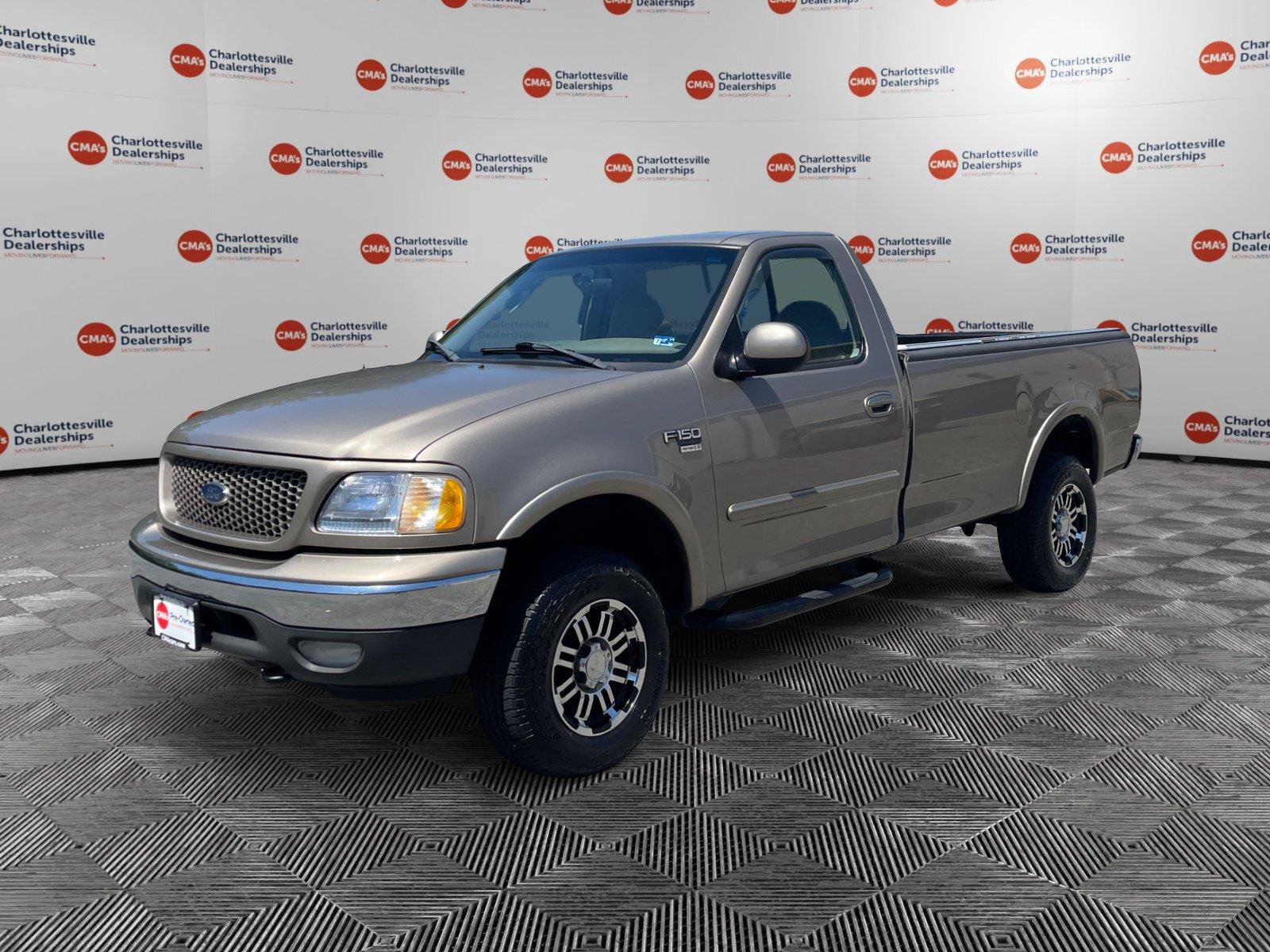 Used 2002 Ford F150 4x4 Regular Cab image 1