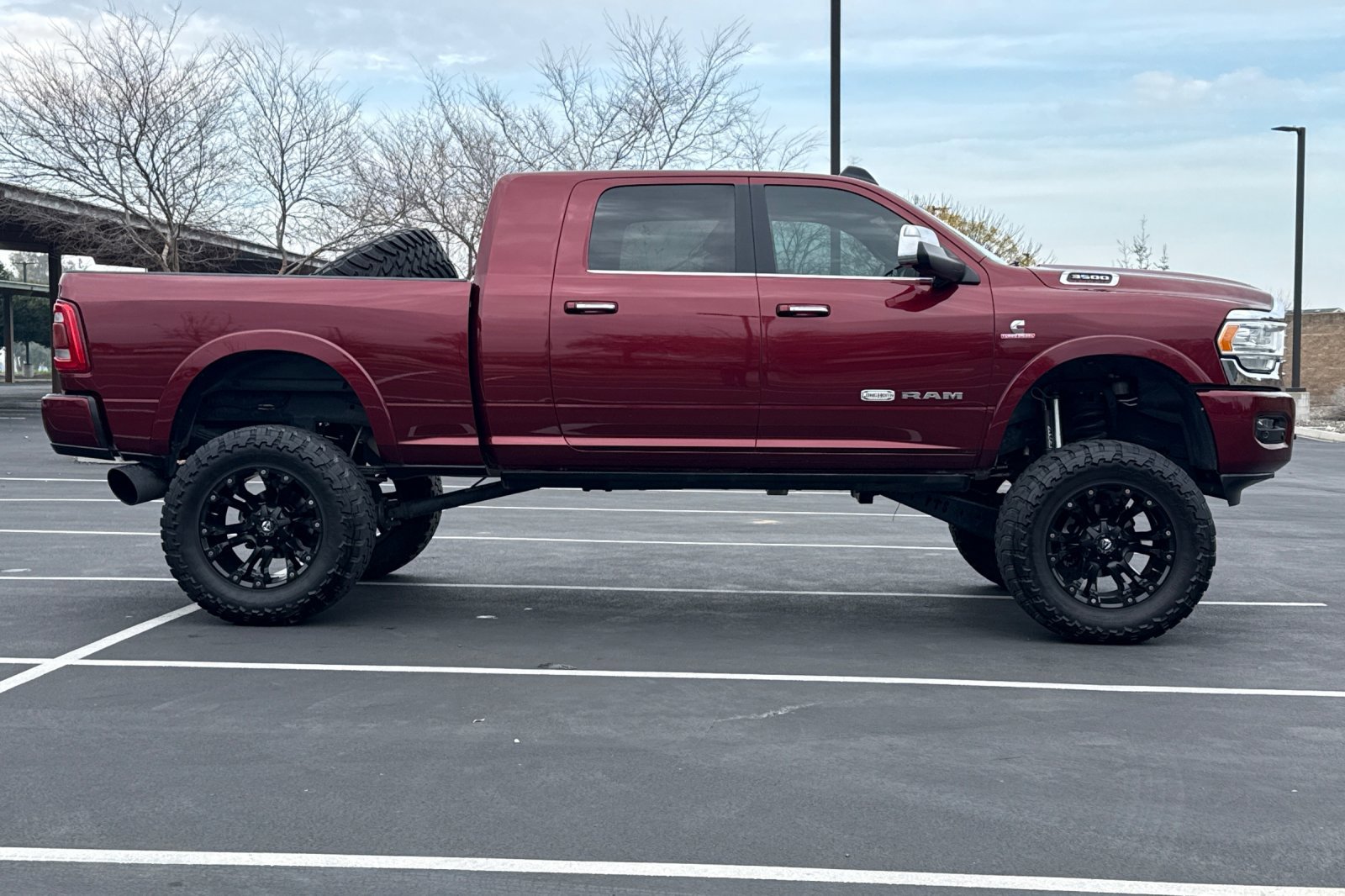 Used 2019 RAM 3500 Limited image 3