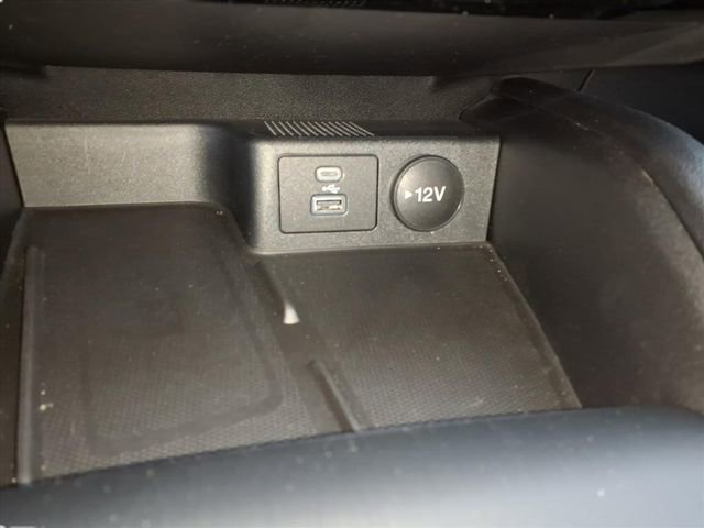 Used 2022 Ford Escape Titanium w/ Titanium Elite Package AWD/4WD image 19