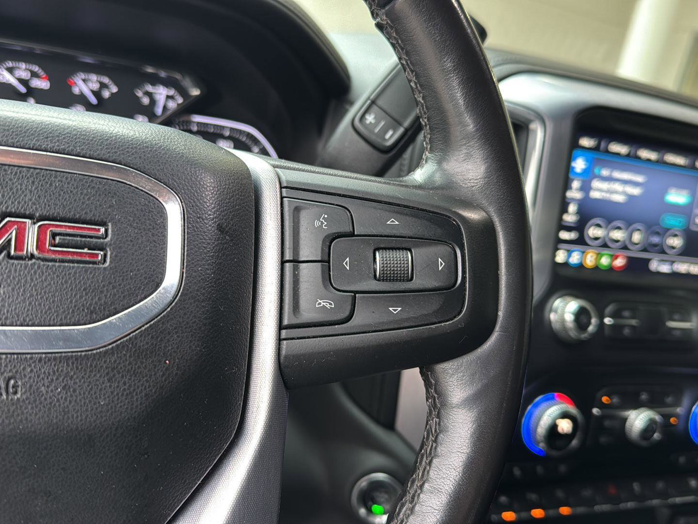 Used 2020 GMC Sierra 1500 SLT w/ SLT Premium Plus Package image 19