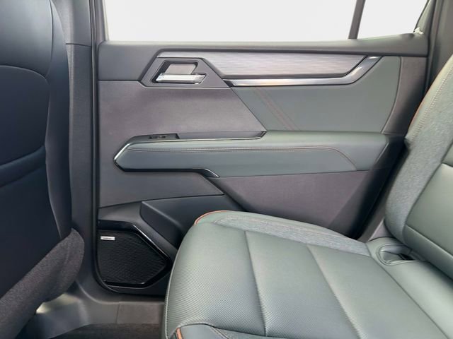 New 2026 GMC Acadia AT4 AWD/4WD image 14