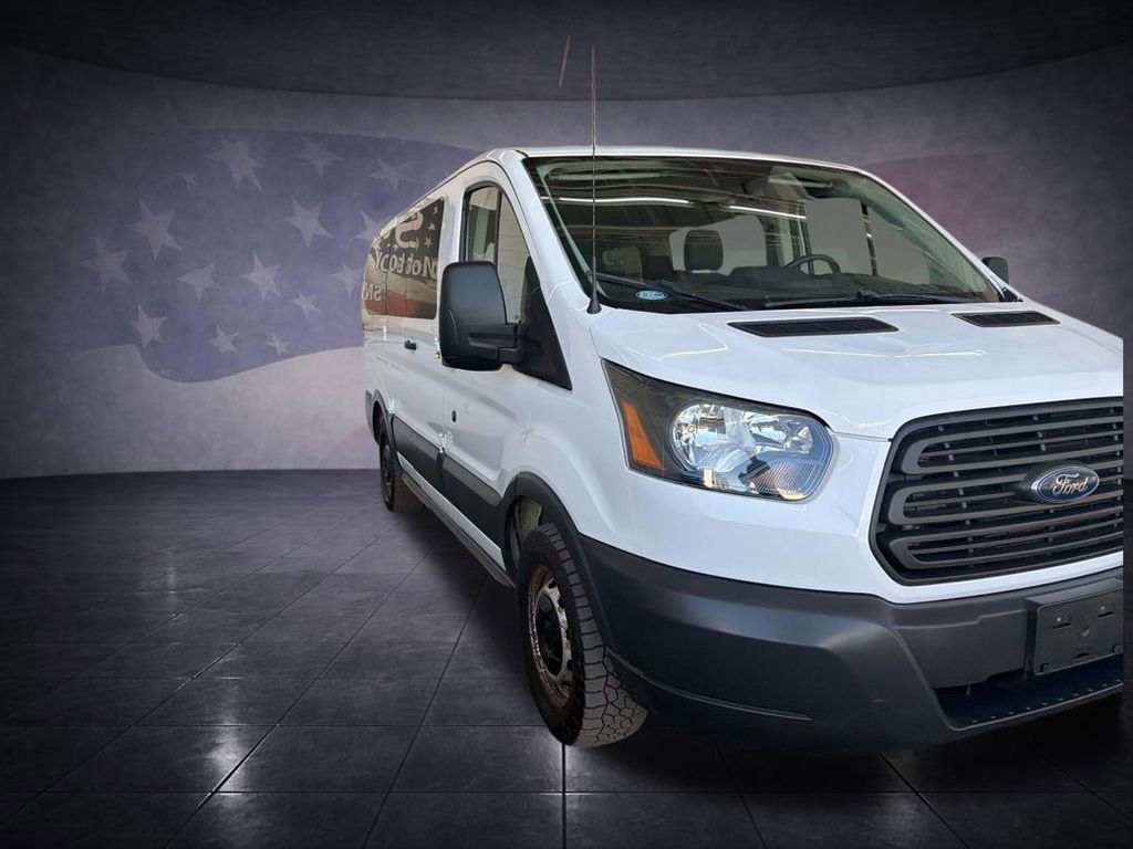 Used 2016 Ford Transit 150 XL image 5