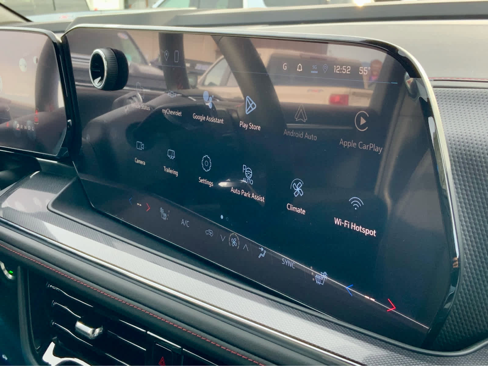 New 2026 Chevrolet Suburban RST image 45