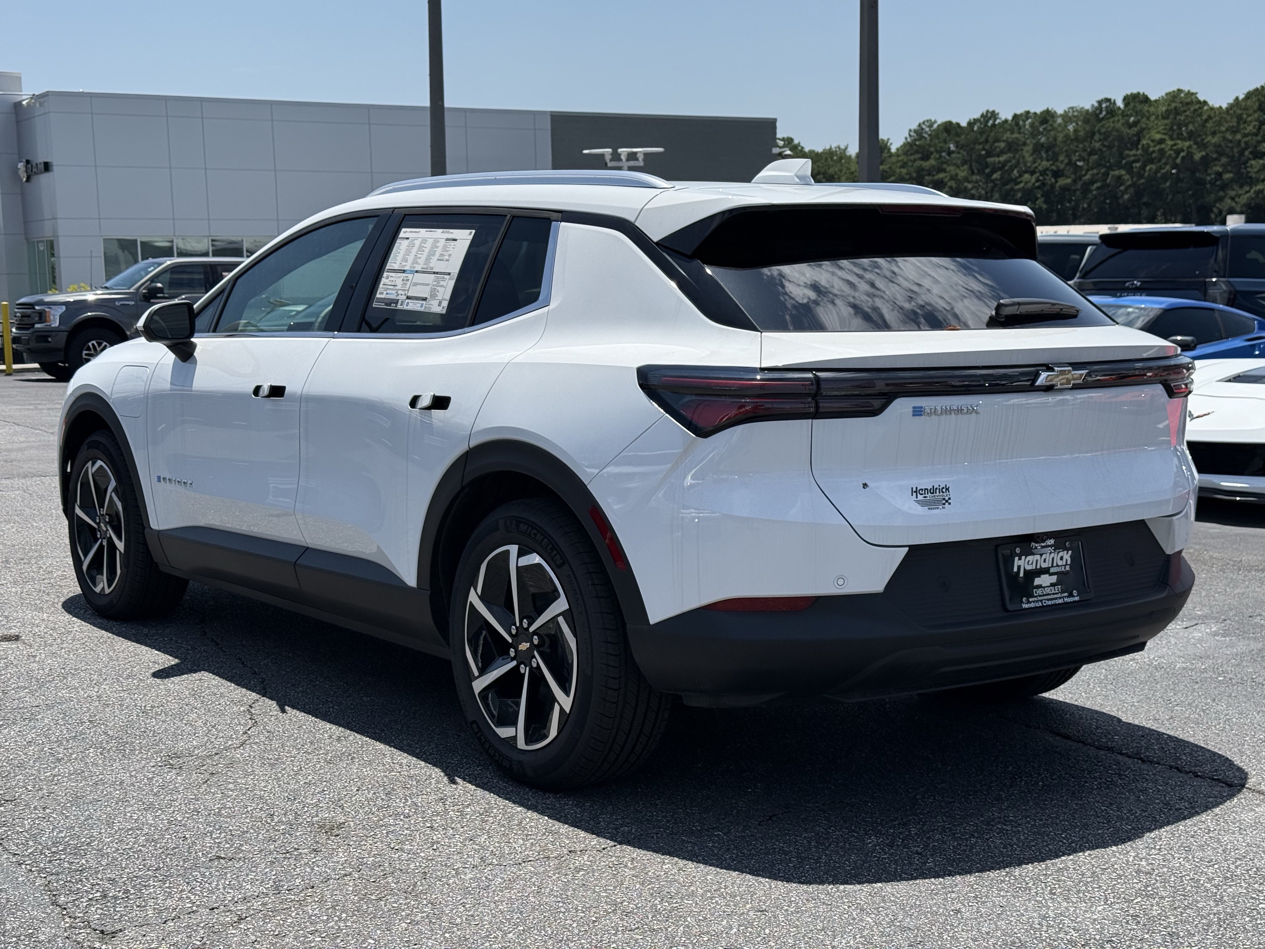 New 2026 Chevrolet Equinox EV LT FWD image 8
