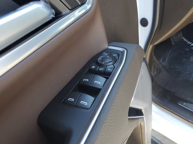 New 2026 GMC Sierra 2500 Denali w/ Denali Reserve Package AWD/4WD image 19