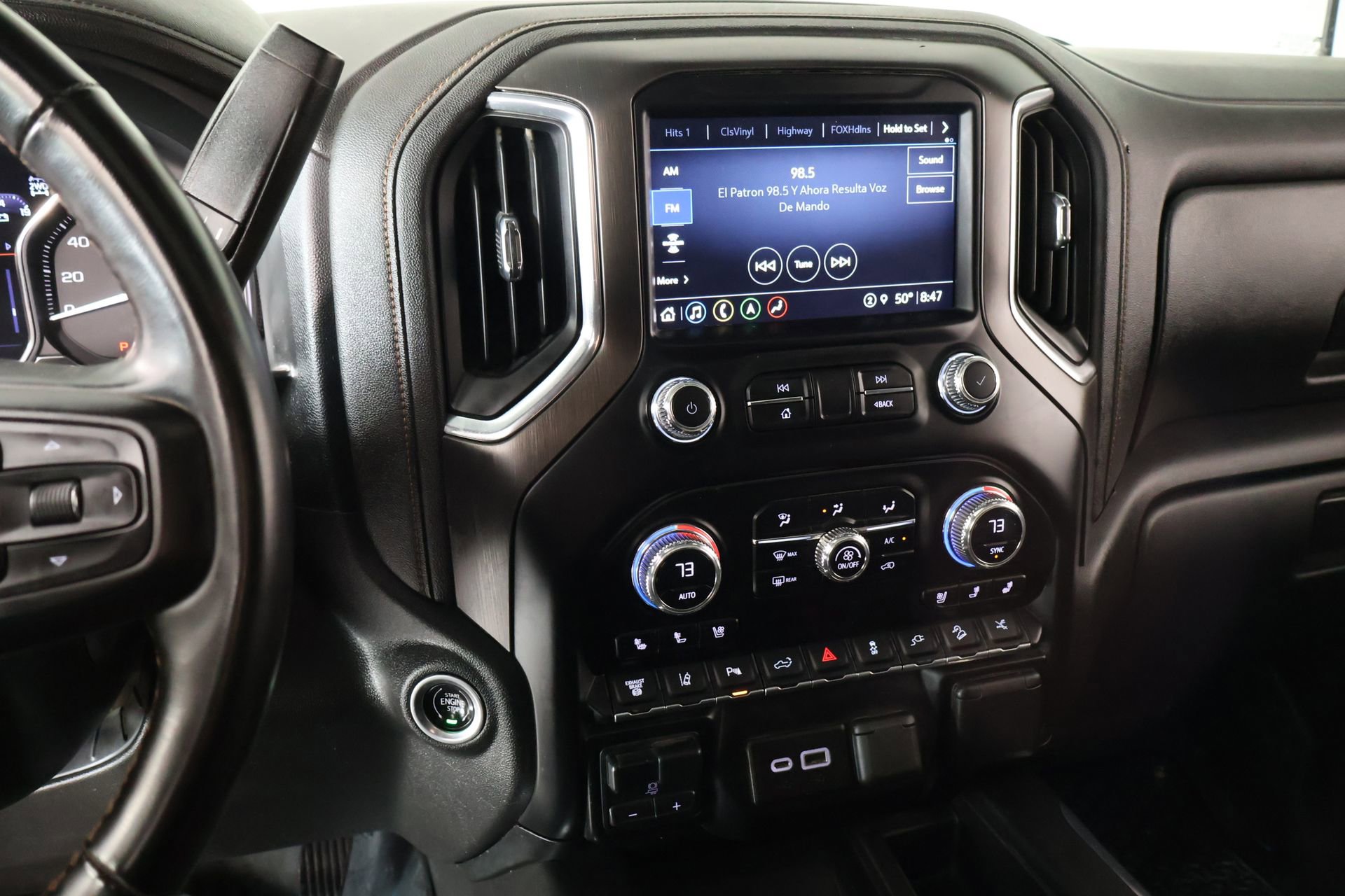 Used 2023 GMC Sierra 3500 AT4 w/ AT4 Premium Plus Package AWD/4WD image 5
