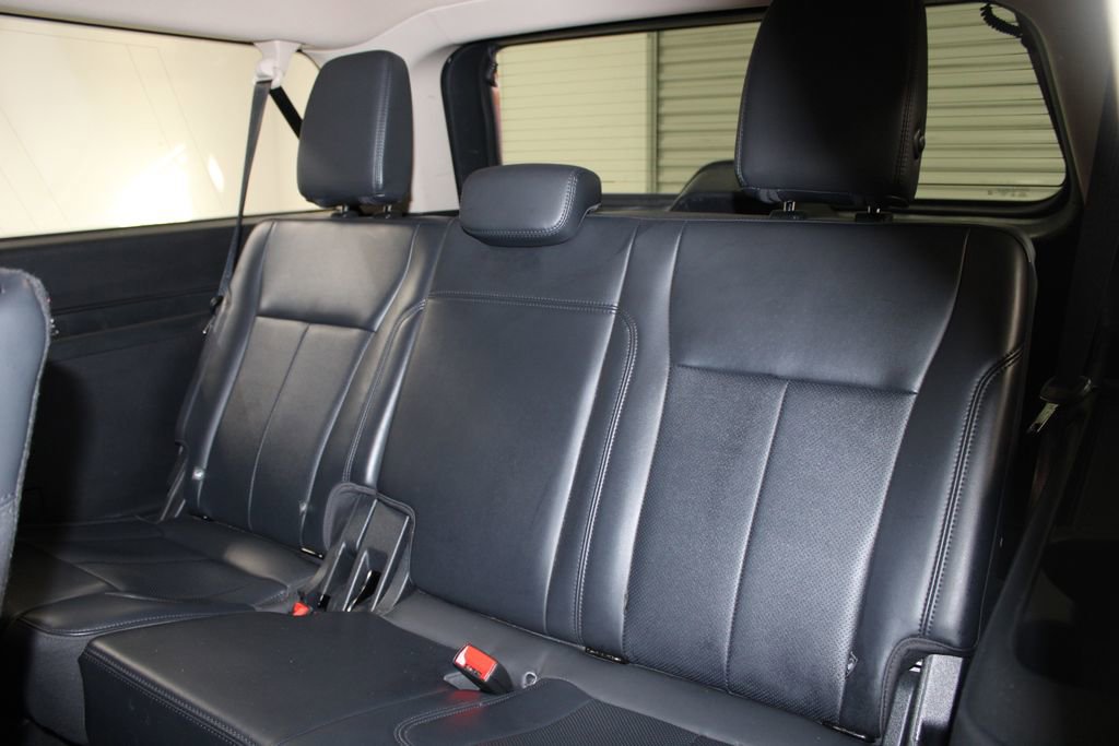 Used 2024 Ford Expedition Max XLT image 28