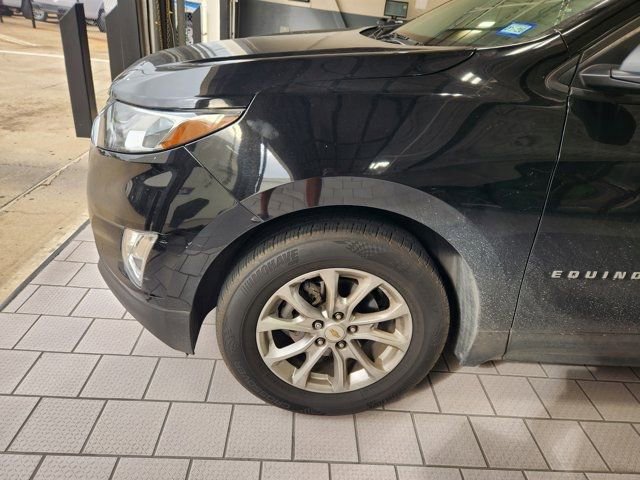 Used 2020 Chevrolet Equinox LS w/ LS Convenience Package image 7