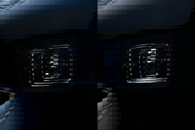 New 2026 Lincoln Aviator Reserve image 16