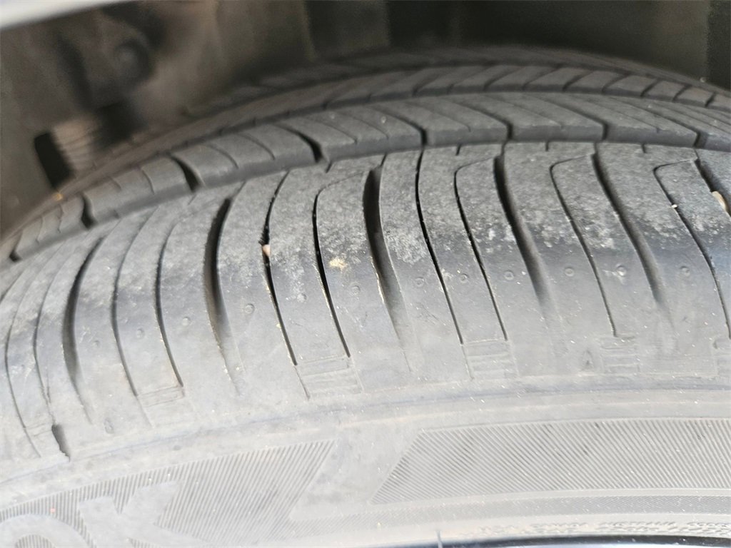 Used 2025 Toyota Camry SE image 26