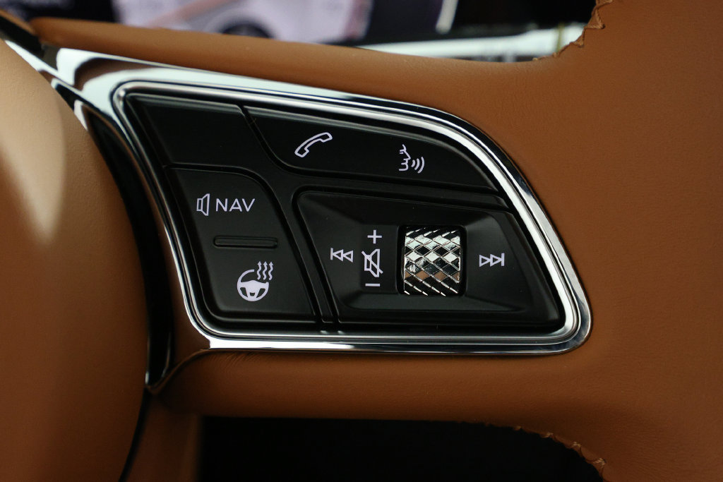 Used 2024 Bentley Continental GT Mulliner AWD/4WD image 26