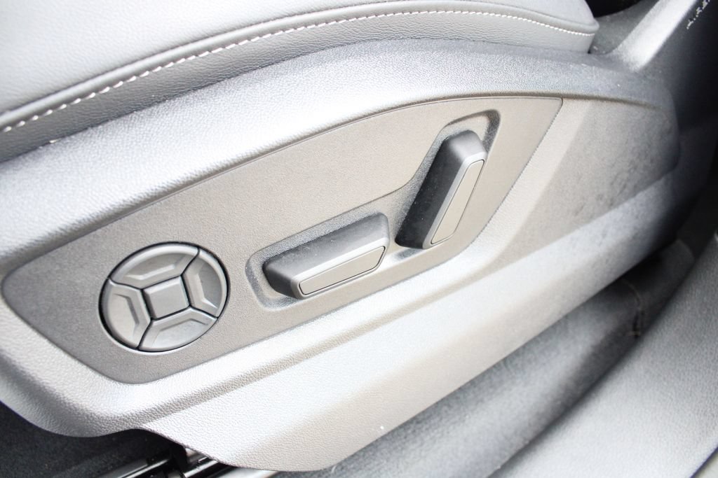 Used 2026 Audi Q7 3.0T Premium Plus w/ Premium Plus Package AWD/4WD image 3