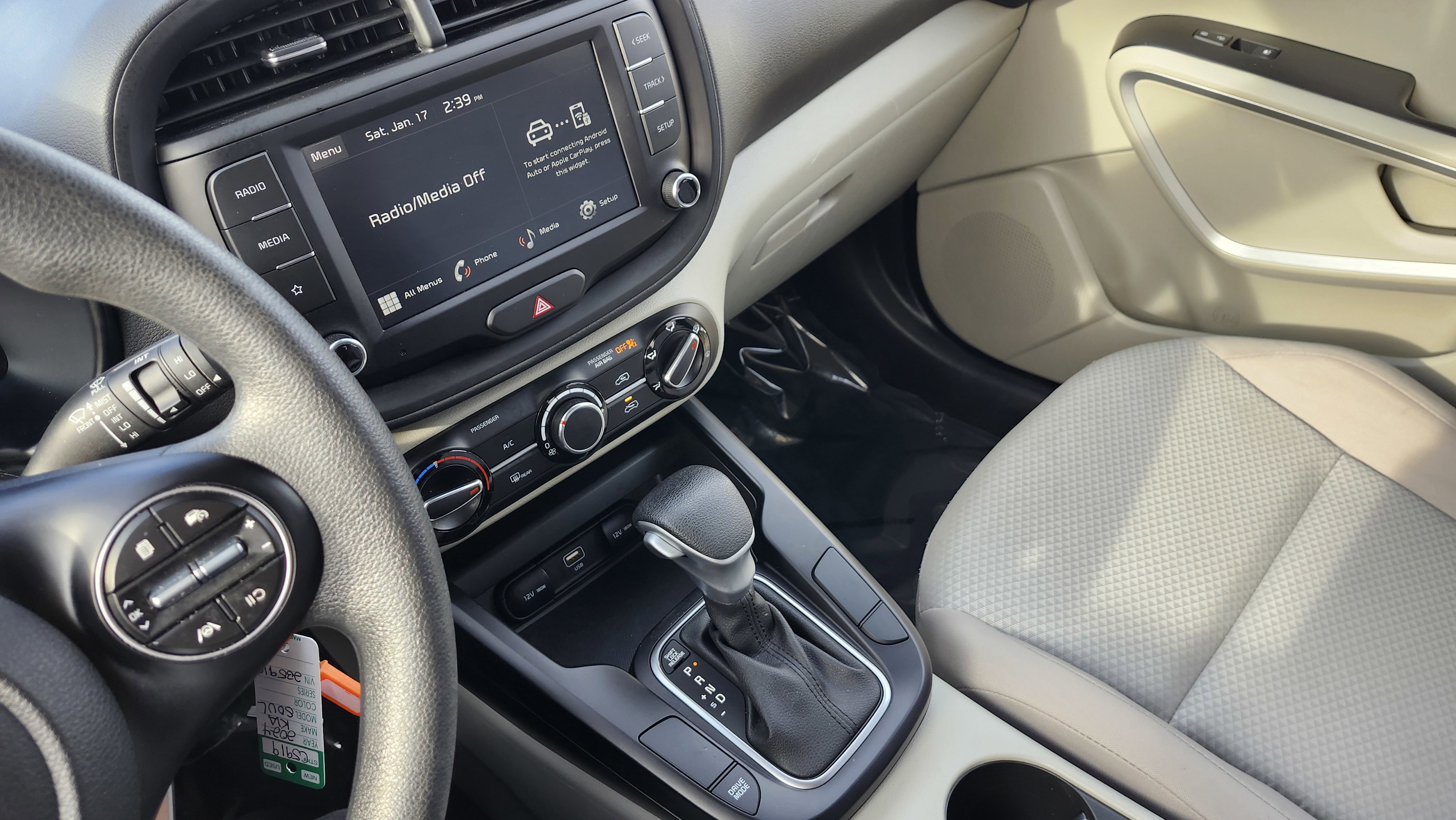 Used 2024 Kia Soul LX image 26