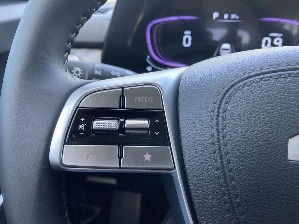 New 2025 Kia Telluride EX w/ EX Captain's Chair Package image 32