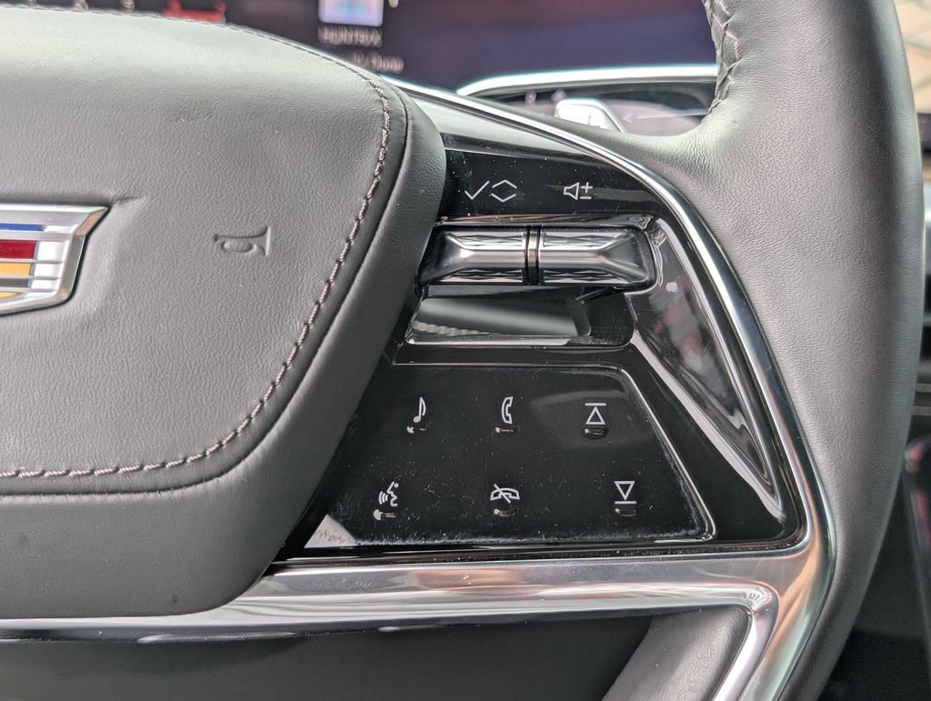 Used 2025 Cadillac Escalade Sport Platinum w/ LPO, Floor Liner Package image 24