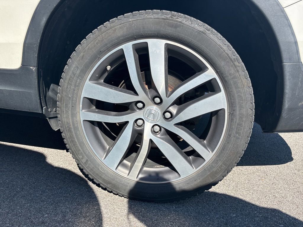 Used 2018 Honda Pilot Touring image 26