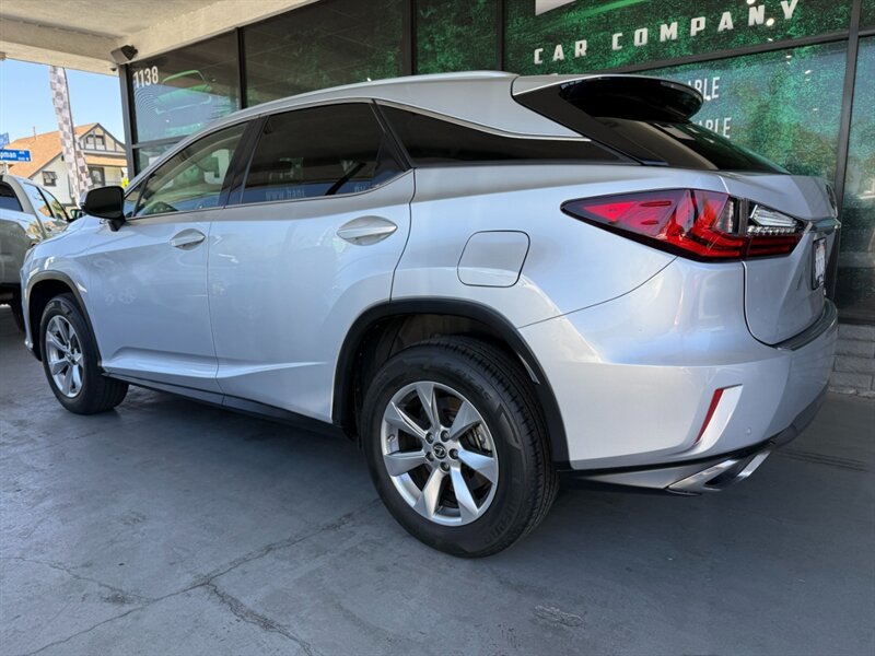 Used 2019 Lexus RX 350 FWD w/ Accessory Package image 4
