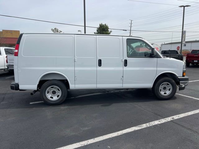 New 2025 Chevrolet Express 2500 w/ Driver Convenience Package RWD image 9