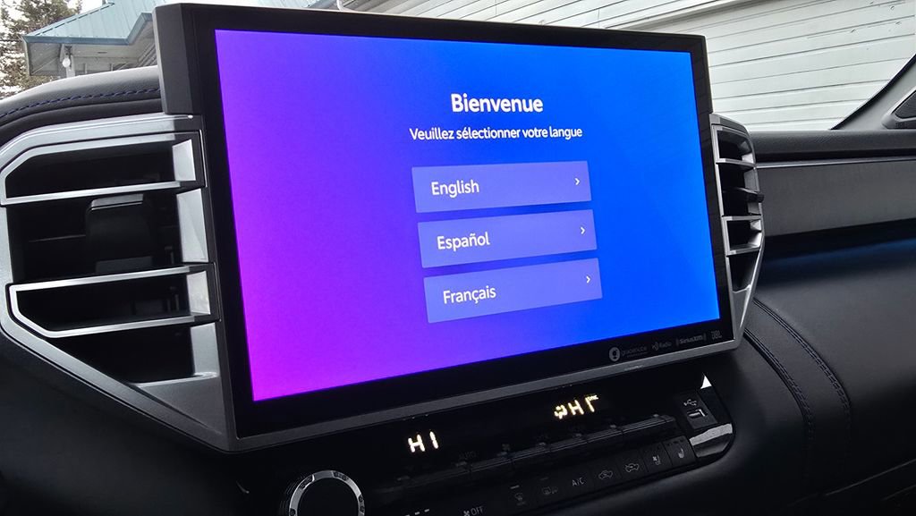 Used 2022 Toyota Tundra Platinum image 28